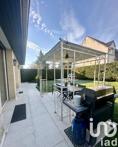 Maison 7 pièces de 300 m² à Thiais (94320)