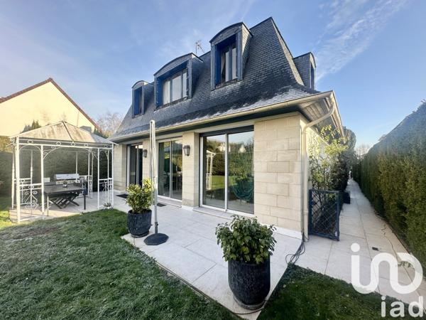 Maison 7 pièces de 300 m² à Thiais (94320)