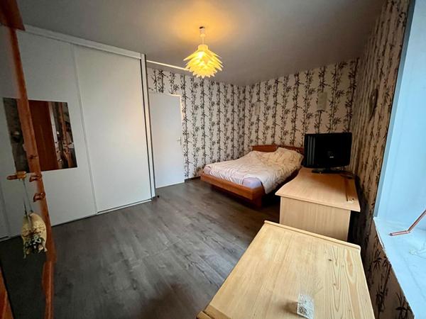 Propriété de caractère 4 chambres au coeur du village de Saint-Julien-sur-Suran