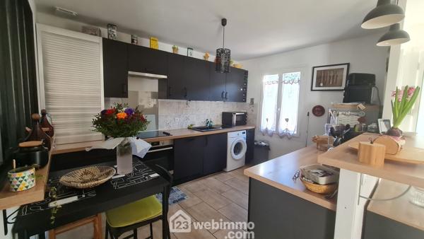 Villas 99 m² à Gonfaron 83590