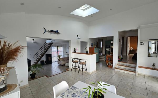 Maison à vendre    3 pièces •  Pleumeur-Bodou