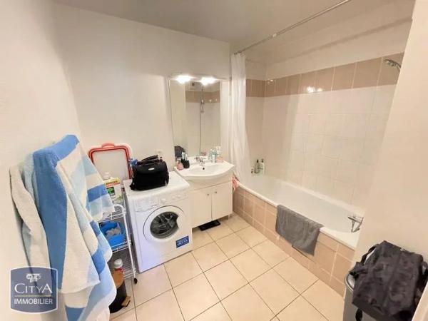 Appartement à louer 2 pièces 45.17m² Réhon (54430)