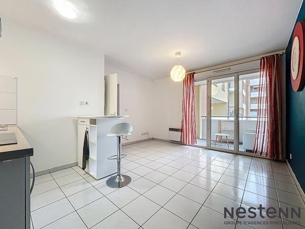 A vendre Appartement T2 avec balcon à Muret - vendu loué avec locataire en place