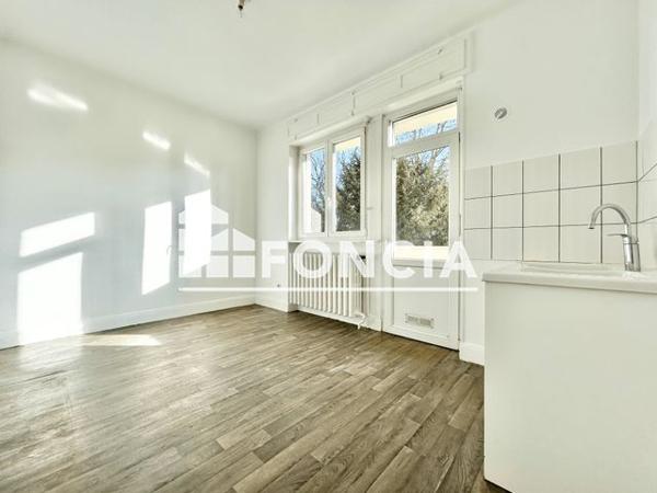 Location Appartement 4 pièces 87.69 m² - 10 RUE DES BENEDICTINS Le Ban Saint Martin 57050