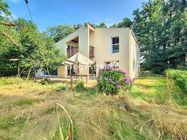 Maison à ARGENTONNAY, 79150 - 6 pièces 140m²