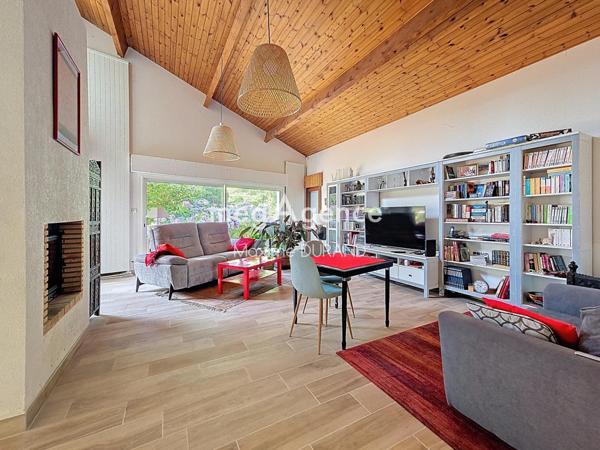 Maison à ARGENTONNAY, 79150 - 6 pièces 140m²