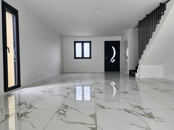 Maison neuve 148 m² à Saint-Nicolas-de-Port, 3 chambres et garage