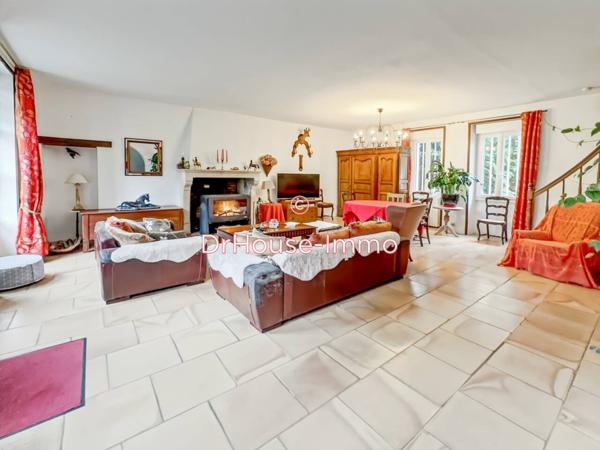 Maison à vendre 5 pièces de 174 m²