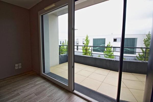 Plescop, aux portes de Vannes : agréable T2 avec terrasse et ascenseur