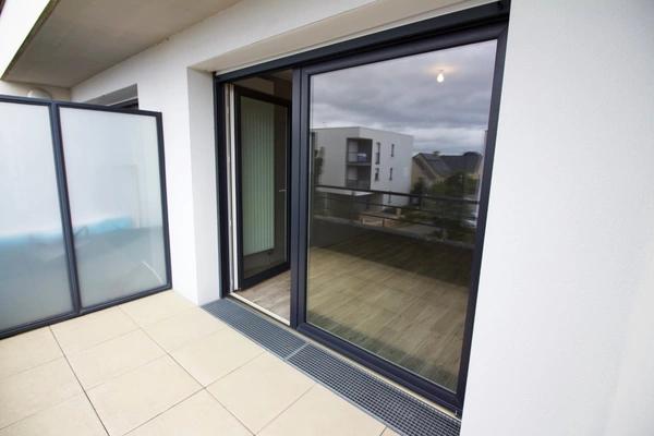 Plescop, aux portes de Vannes : agréable T2 avec terrasse et ascenseur