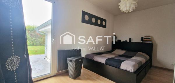 Maison de 150m² avec piscine chauffée et 6 places couvertes