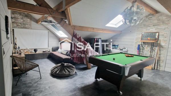 Maison de 150m² avec piscine chauffée et 6 places couvertes