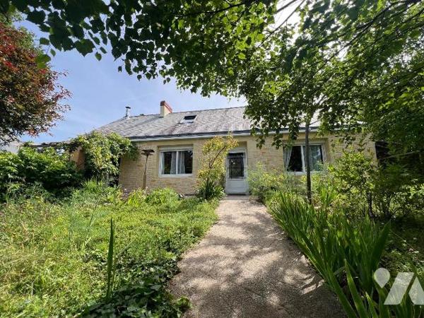 A VENDRE - MESQUER -EMPLACEMENT IDEAL : A PROXIMITE IMMEDIATE DU BOURG ET PROCHE PLAGE KERCABEL...
