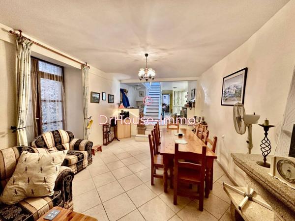 Maison à vendre 10 pièces de 270 m²