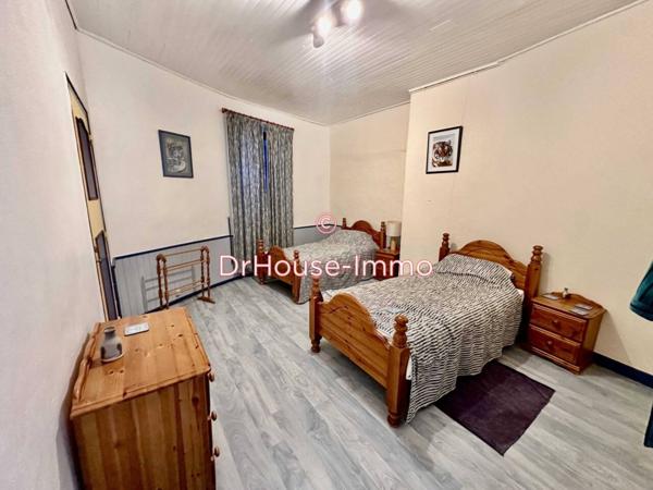 Maison à vendre 10 pièces de 270 m²