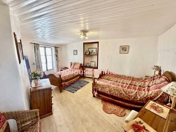 Maison à vendre 10 pièces de 270 m²