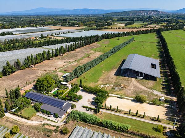 Domaine d'exception de 11hectares .Un futur resort équestre au coeur des Alpilles Saint andiol