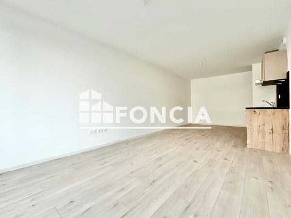 Location Appartement 2 pièces 45.9 m² - RUELLE DU CHATEAU Metz 57000