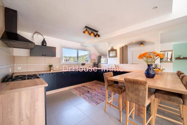 Maison à vendre 9 pièces de 250 m²