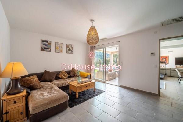 Maison à vendre 9 pièces de 250 m²