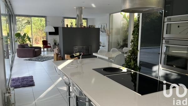 Maison à vendre 6 pièces 155 m² Pessac