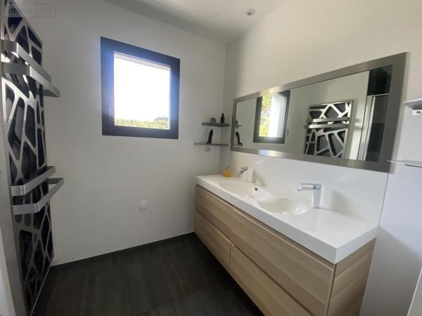 Maison à vendre à Pont-l'Abbé dans le Finistère (29120), ref : 29015-583