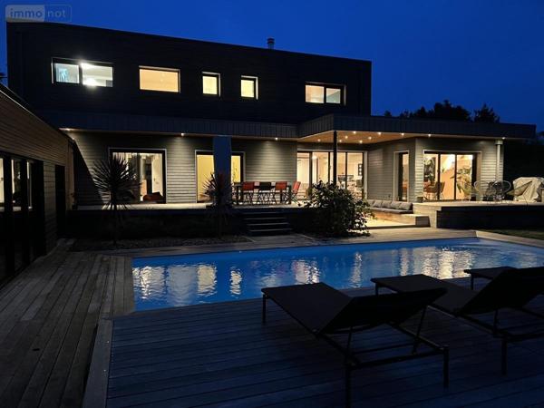 Maison à vendre à Pont-l'Abbé dans le Finistère (29120), ref : 29015-583