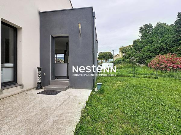 Idéal investisseur! Maison récente composée  2 T3  à saisir!