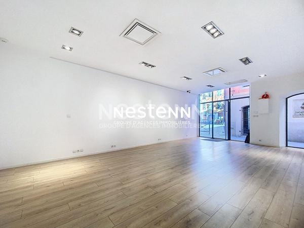 VALLAURIS- EMPLACEMENT N°1 - CENTRE VILLE-APPARTEMENTS- LOCAL COMMERCIAL-130M2