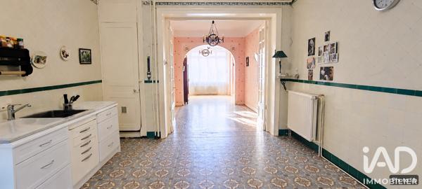 Maison à vendre 8 pièces 165 m² Croix