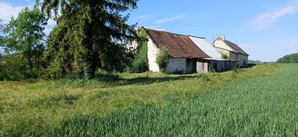 ancien corps de ferme en partie restauré