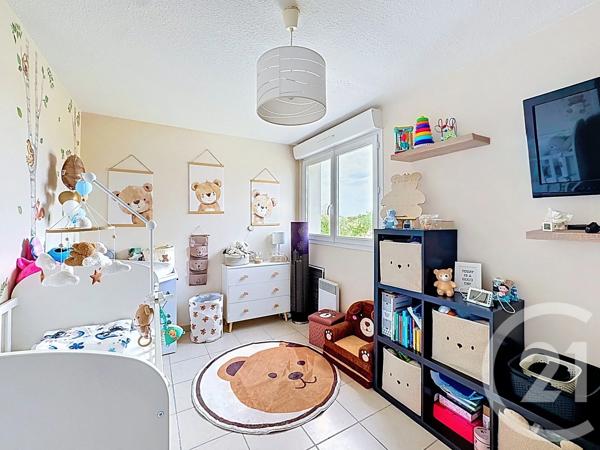 Appartement T3 à vendre  3 pièces - 53,58 m 2   GUJAN MESTRAS  - 33