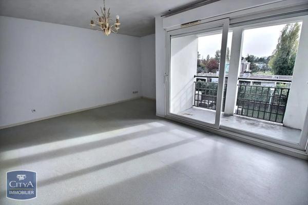 Appartement à louer 2 pièces 41m² Pessac (33600)
