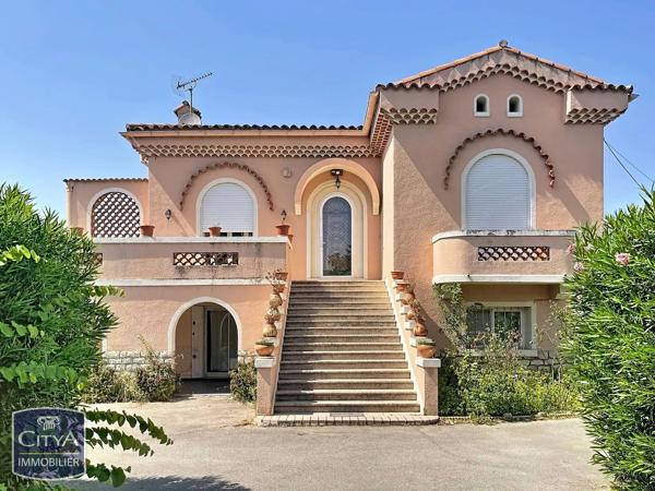 Maison à vendre 10 pièces 302m² Marignane (13700)