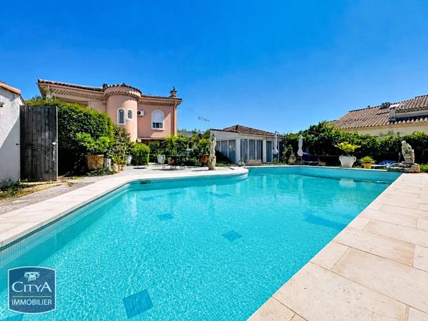 Maison à vendre 10 pièces 302m² Marignane (13700)