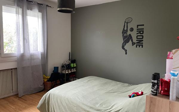 Maison à vendre    5 pièces •  Chavanoz