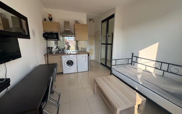 Appartement à vendre    1 pièce • 15,35 m2 Nice