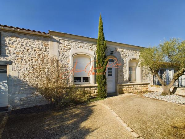 MAISON DE CHARME 186 m² , PISCINE & PRESTATIONS