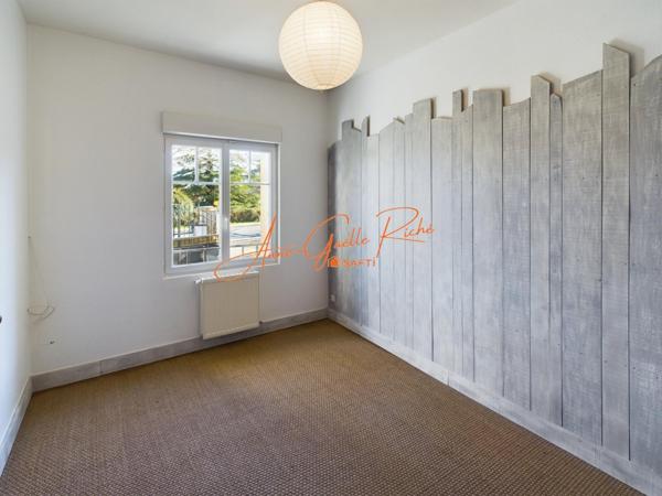 MAISON DE CHARME 186 m² , PISCINE & PRESTATIONS