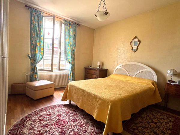 Maison Noyon 5 pièce(s) 97 m2 + Sous-sol - Terrain 901m²