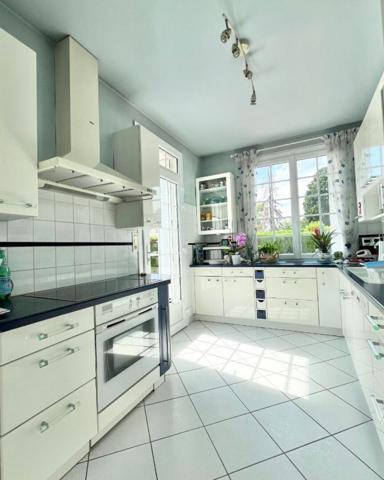 Maison Noyon 5 pièce(s) 97 m2 + Sous-sol - Terrain 901m²