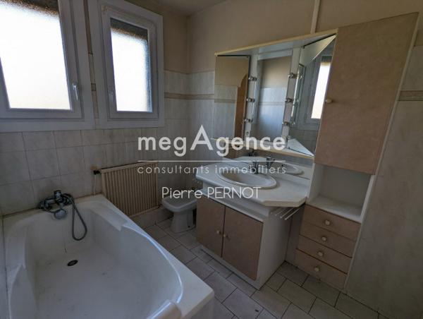 Maison à CARMAUX, 81400 - 4 pièces 86m²