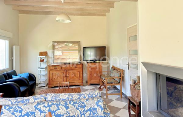 Maison familiale 5 chambres Piscine et dépendances 700 m