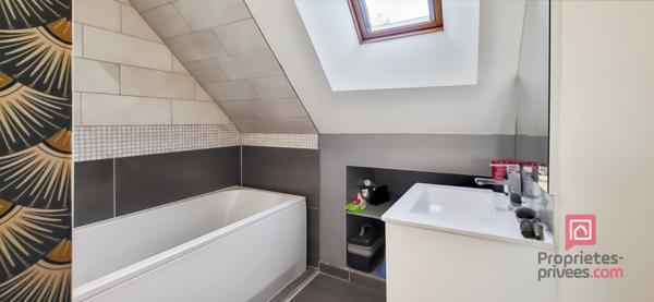 Belle maison familiale de 150 m² , 6 chambres au calme, à Plerguer