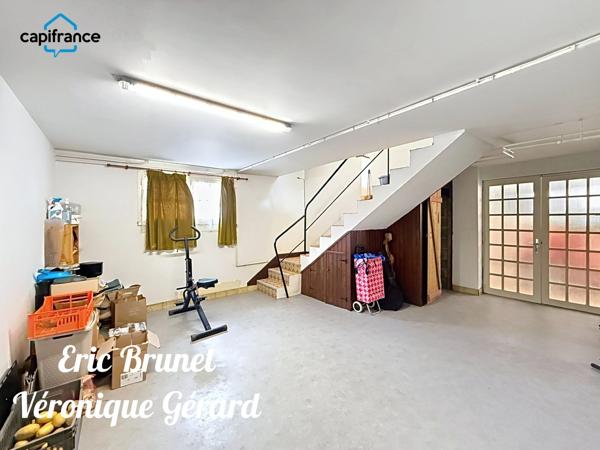 EN EXCLUSIVITE à PRIGONRIEUX Maison de 116 M² 4 chambres, Sous-Sol et Garages.
