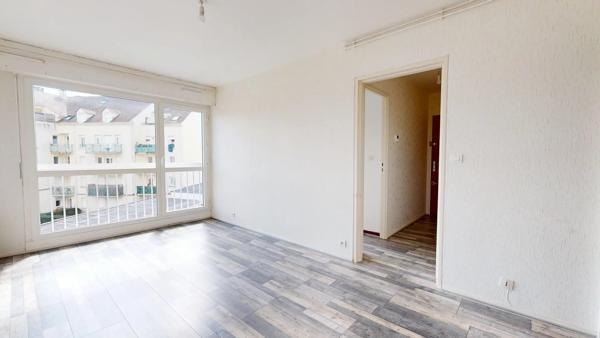Location                                                      Appartement
                        
                     2 pièces                      43 m2                     à Mainvilliers