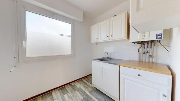 Location                                                      Appartement
                        
                     2 pièces                      43 m2                     à Mainvilliers