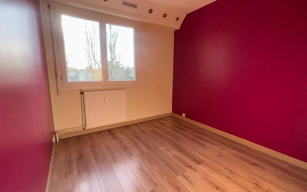 Appartement à vendre    4 pièces • 75,34 m2 Évry