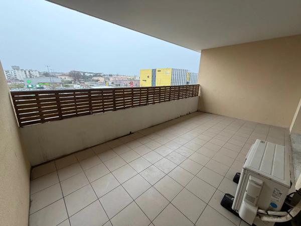 Location Appartement 3 pièces 66 m2 à Miramas