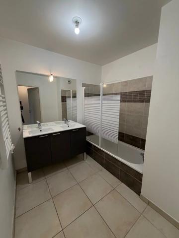 Location Appartement 3 pièces 66 m2 à Miramas